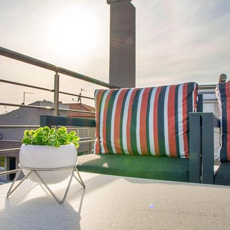Aelia Luxury Apartments Nikíti Eksteriør bilde